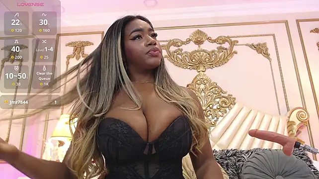MiaPersie stripchat live cam model