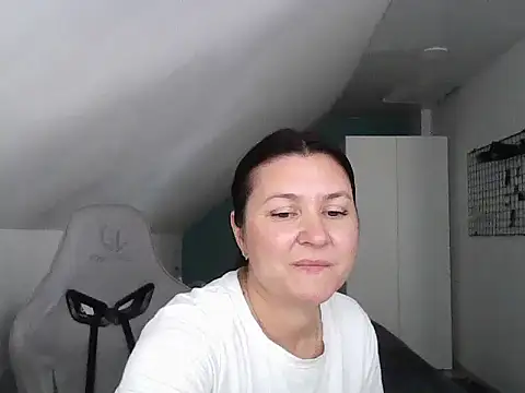 WickedSmile stripchat live cam model