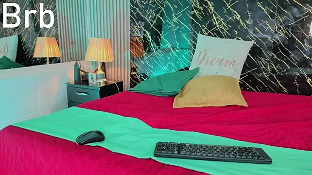 DahianaG stripchat live cam model