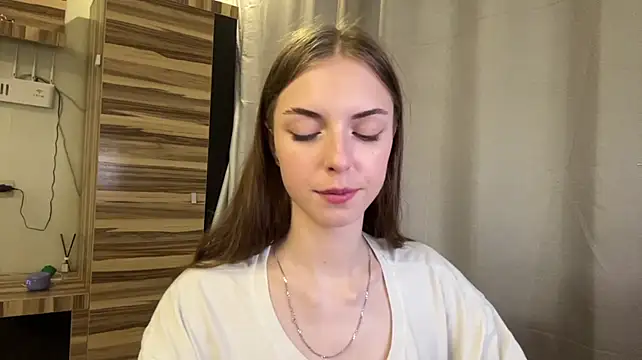 Mia_meowt stripchat live cam model