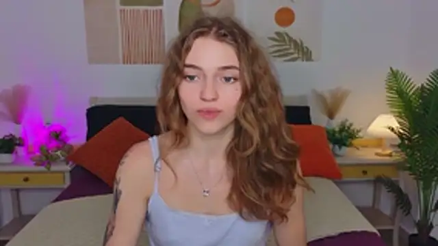 TayloryStar stripchat live cam model