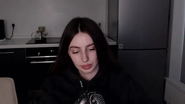 MuseMia stripchat live cam model