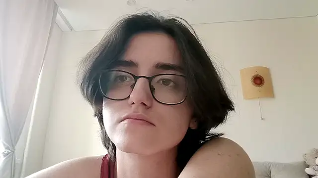 TameshaCreggett stripchat live cam model