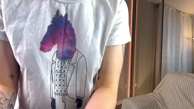 pewpewpiu stripchat live cam model