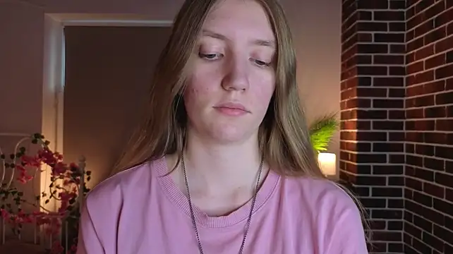 SookToulson stripchat live cam model