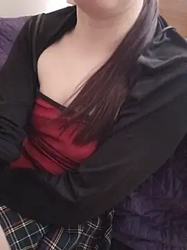 Aelita_bb stripchat live cam model
