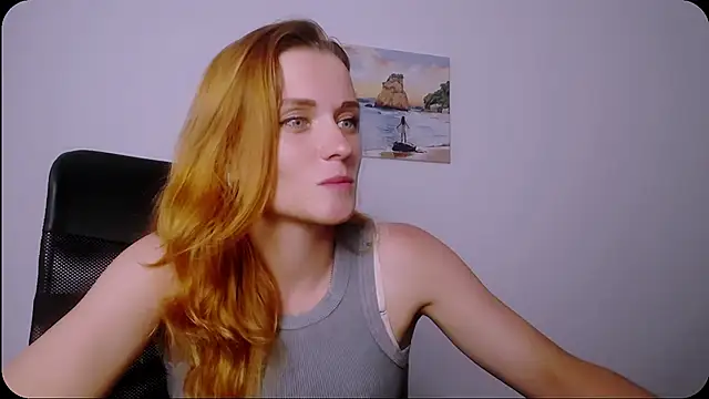 PeppyMia stripchat live cam model