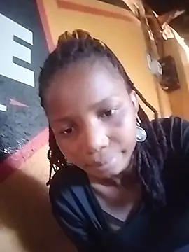 Freaky_mel stripchat live cam model