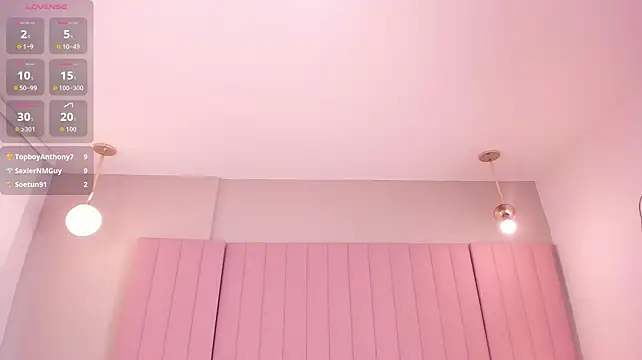 lexarouxx_ stripchat live cam model