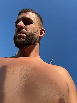 Pablo_Hornyguy95 stripchat live cam model