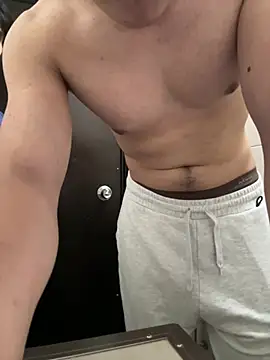 Tkcqcc stripchat live cam model