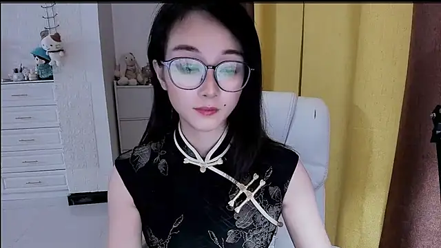 NIAN-er stripchat live cam model