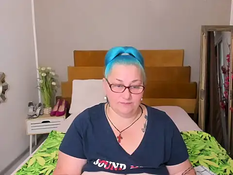Sugarmommy_69X stripchat live cam model