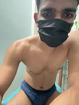 Naughtytomboy78 stripchat live cam model
