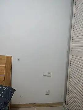 HSU8HSU stripchat live cam model