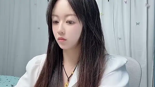 xiaomei1122 stripchat live cam model