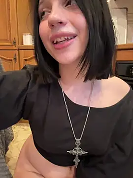 YourLittleDevil stripchat live cam model
