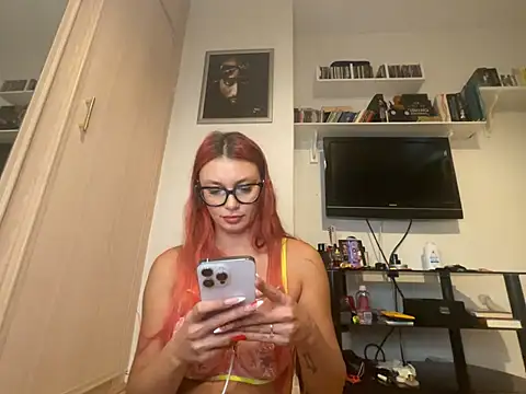 FoxyValentine stripchat live cam model