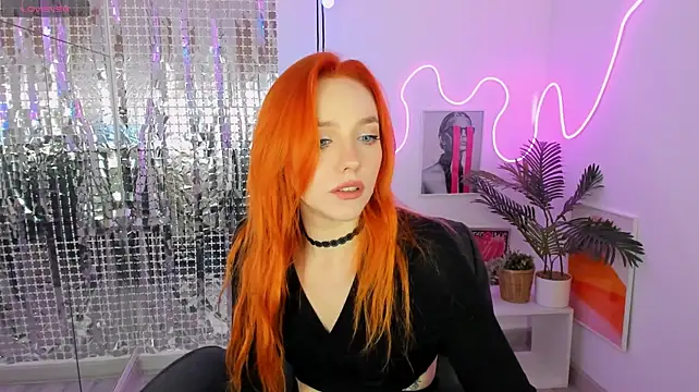 ZlataSaar stripchat live cam model