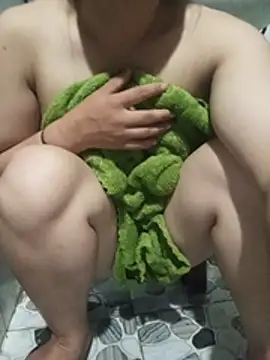 -Cele- stripchat live cam model