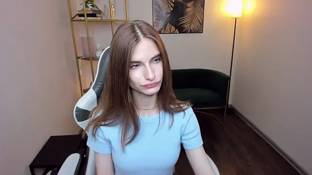 Sweetytrip stripchat live cam model