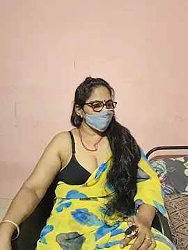 Luckybb-36a stripchat live cam model