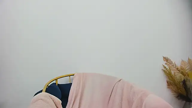 Alyssa_Ella stripchat live cam model
