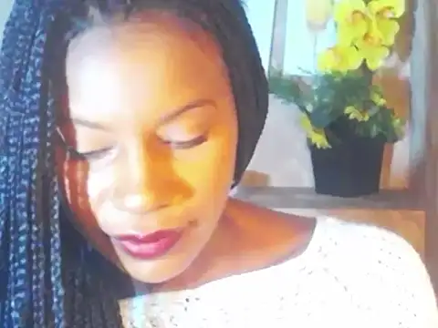 Blesiniha stripchat live cam model