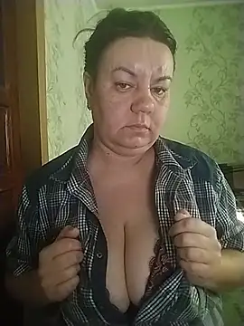 AminaSkyXXX stripchat live cam model
