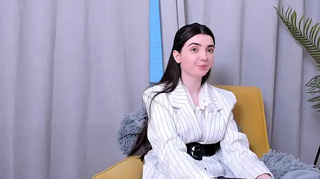 PhebeSebranek stripchat live cam model