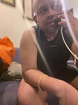 Dick_6inches_Delhi stripchat live cam model