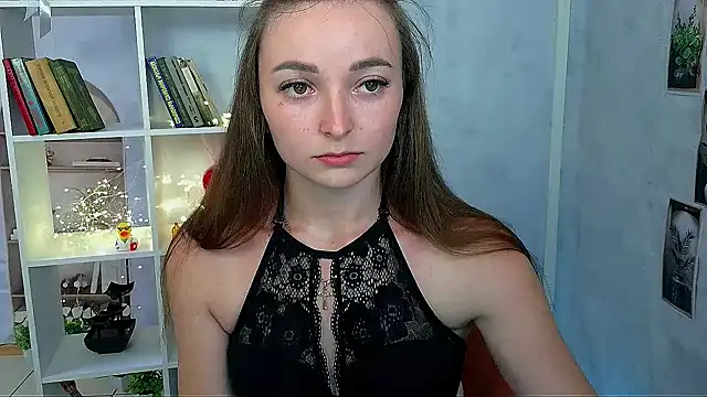 _Barbie_Kiss_ stripchat live cam model