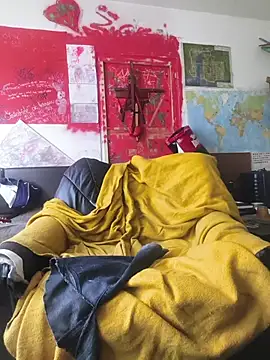 Ozomitro stripchat live cam model