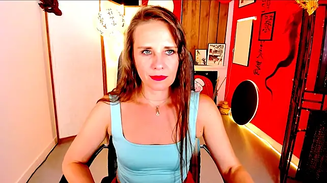 EmiliaBedy stripchat live cam model