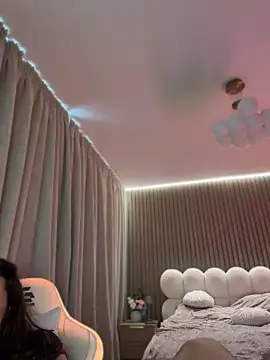 LunaBex stripchat live cam model