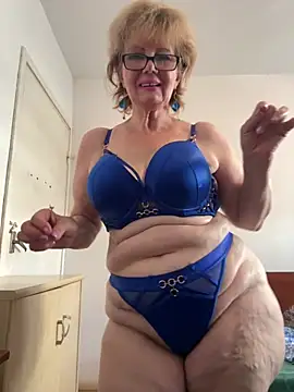 AngelBlonda stripchat live cam model