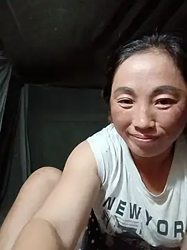 seacyre stripchat live cam model