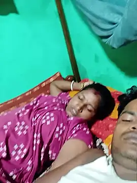 indian_localwife stripchat live cam model