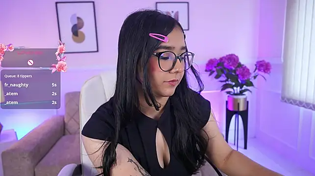 VioletJoness_ stripchat live cam model