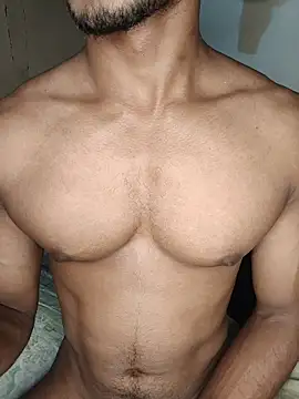 kevin_yours stripchat live cam model