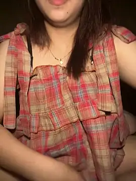 Been-sexy stripchat live cam model
