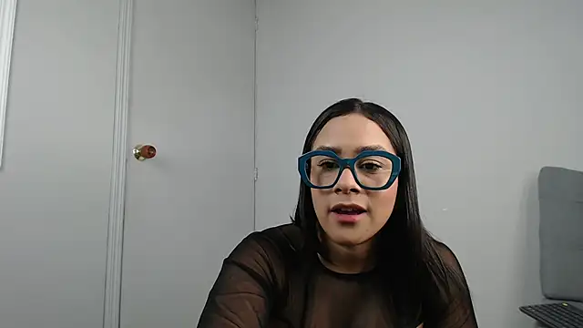 Amber_Etan stripchat live cam model