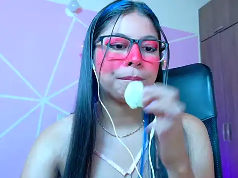 _ALLYSON18_ stripchat live cam model