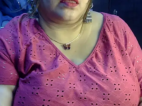 Soniya_Sha stripchat live cam model