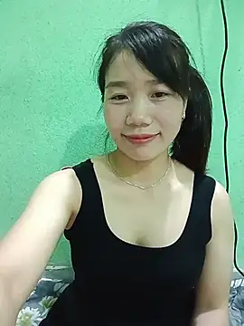 Yimy19 stripchat live cam model