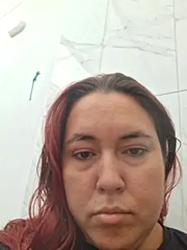 Bellanayara stripchat live cam model