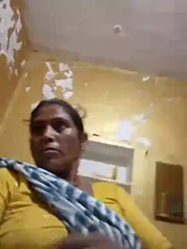 Rachana_Lodhi stripchat live cam model