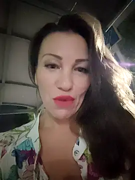 pure_elena stripchat live cam model