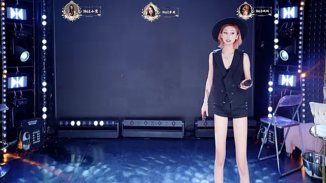 NSD-99 stripchat live cam model