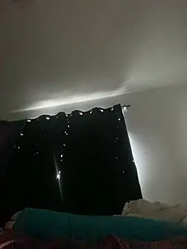 GusanoDelicioso stripchat live cam model